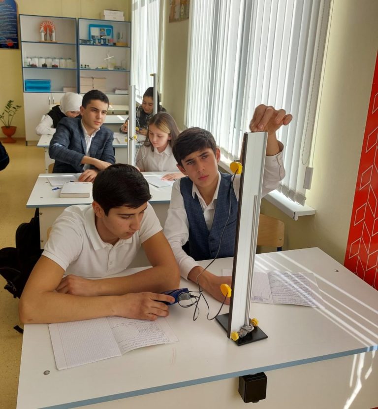 Собираем роботов